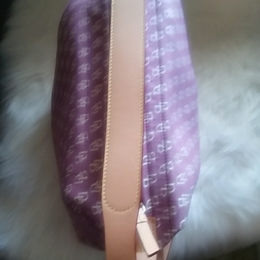 Dooney & Bourke Pink Signature Handbag - Picture 3 of 8